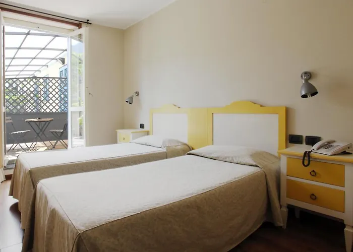 里西酒店 3* 科利科